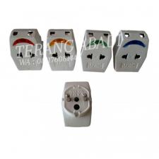 Steker T multi +lampu TRM 922L